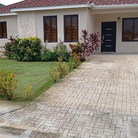 The Roseville Ocho Rios Exterior photo