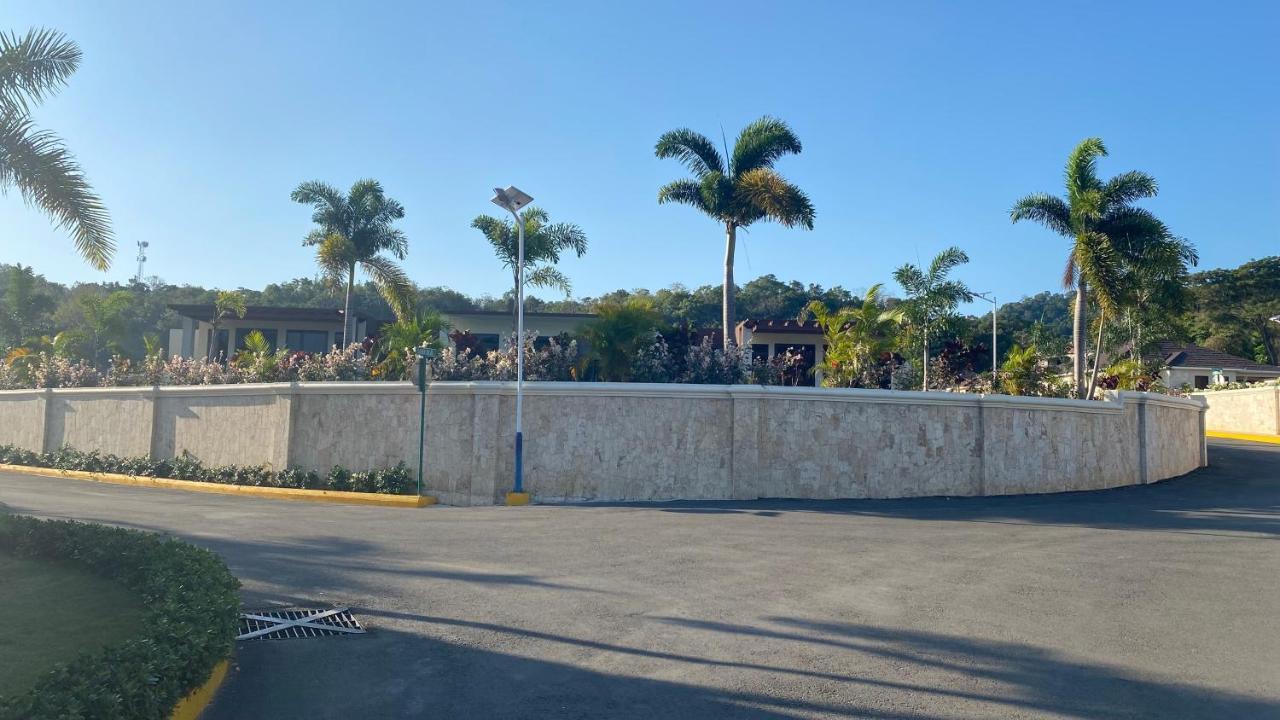 The Roseville Ocho Rios Exterior photo