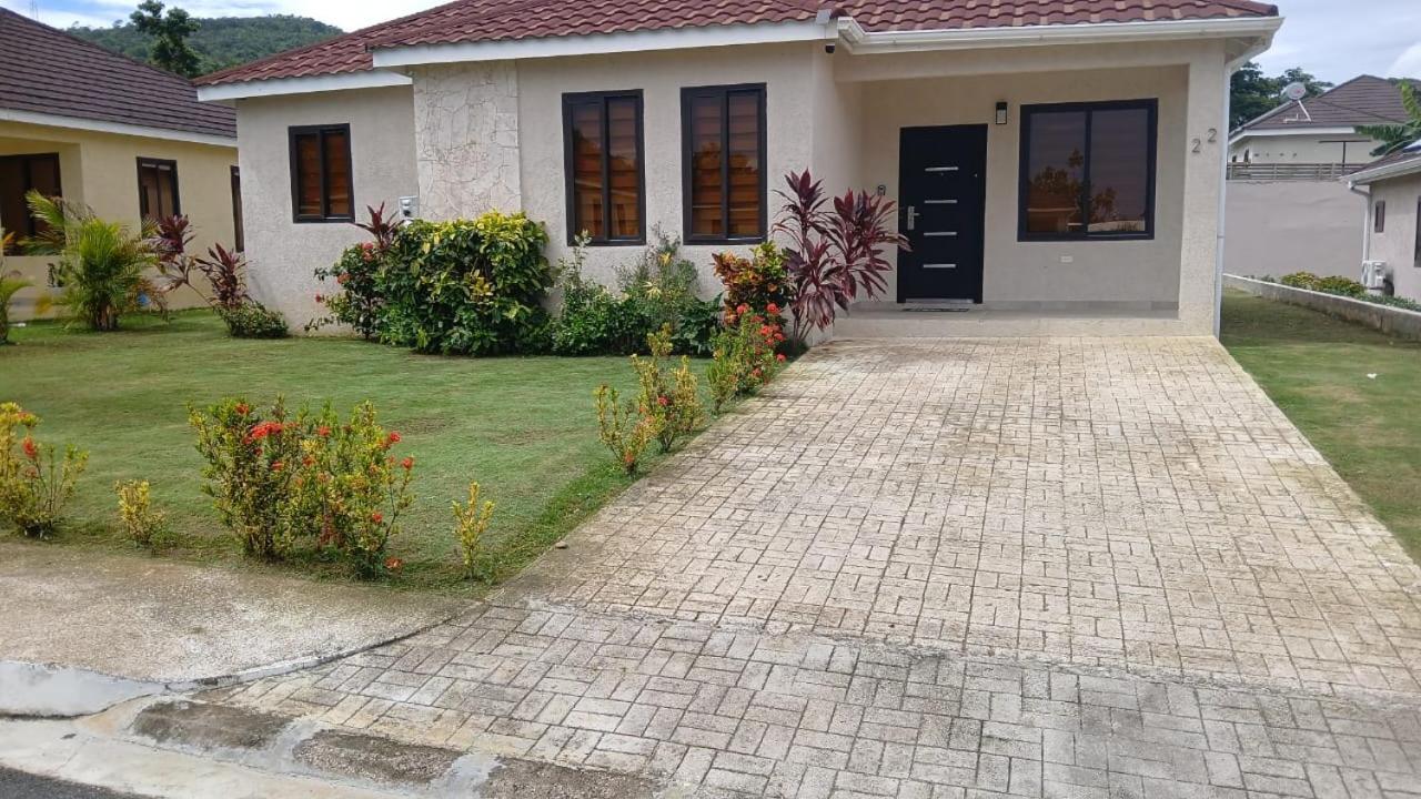 The Roseville Ocho Rios Exterior photo